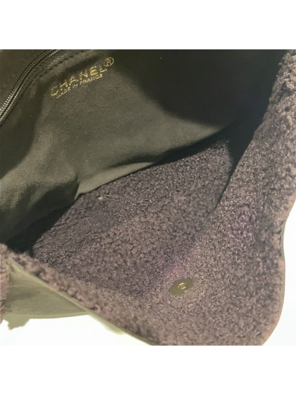 ★SOLD★ Chanel CC Logo Shearling Clutch - Picture 7 of 9